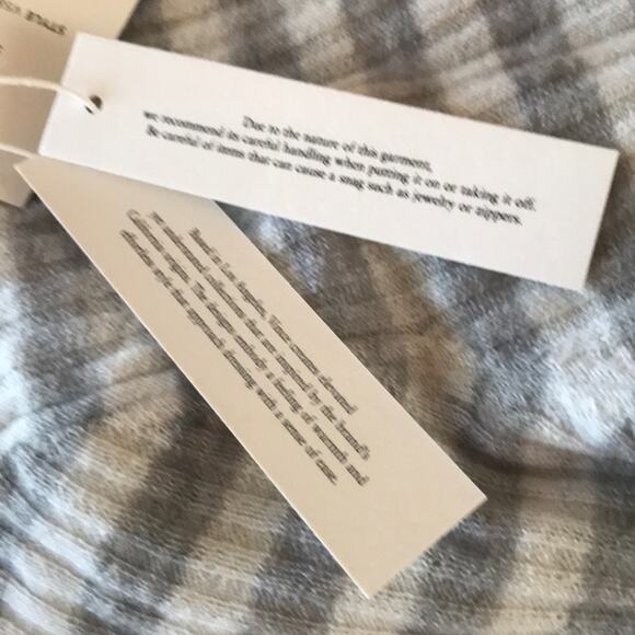 Vince. NWT Striped Short Sleeve Cashmere Blend Knit Top Size Small - Picture 4 of 6